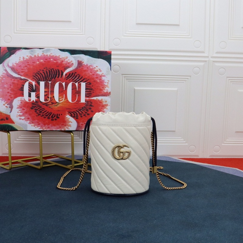 Gucci Handbags 304